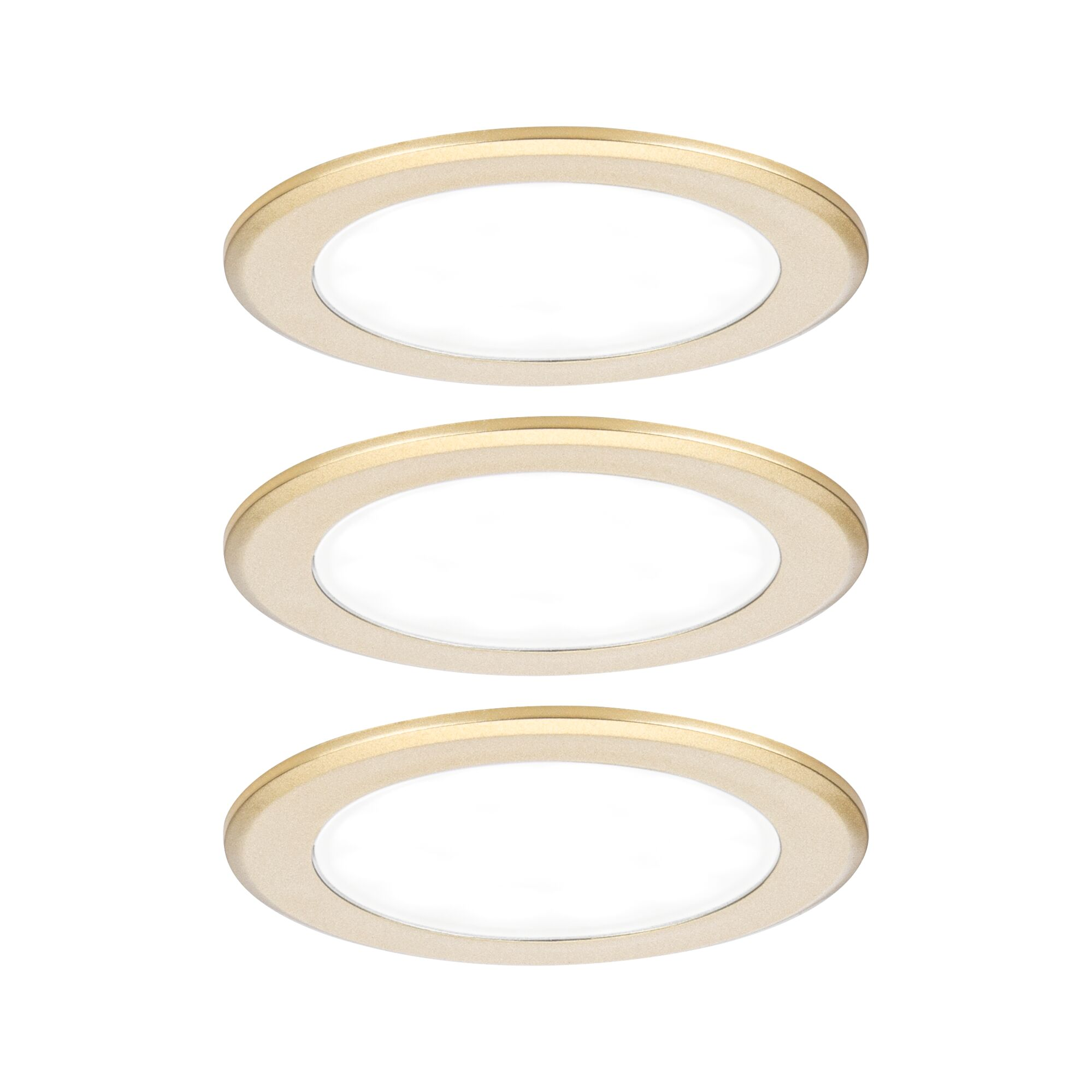 Trzy okrągłe, płaskie lampy sufitowe ze złotym obramowaniem i białym środkiem.