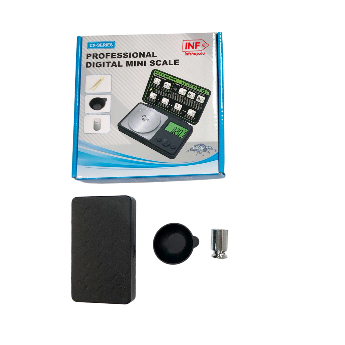 Eine professionelle digitale Miniwaage wird mit ihrer Verpackung und Zubehör gezeigt: schwarzes Gehäuse, Wiegeschale, Kalibriergewicht.