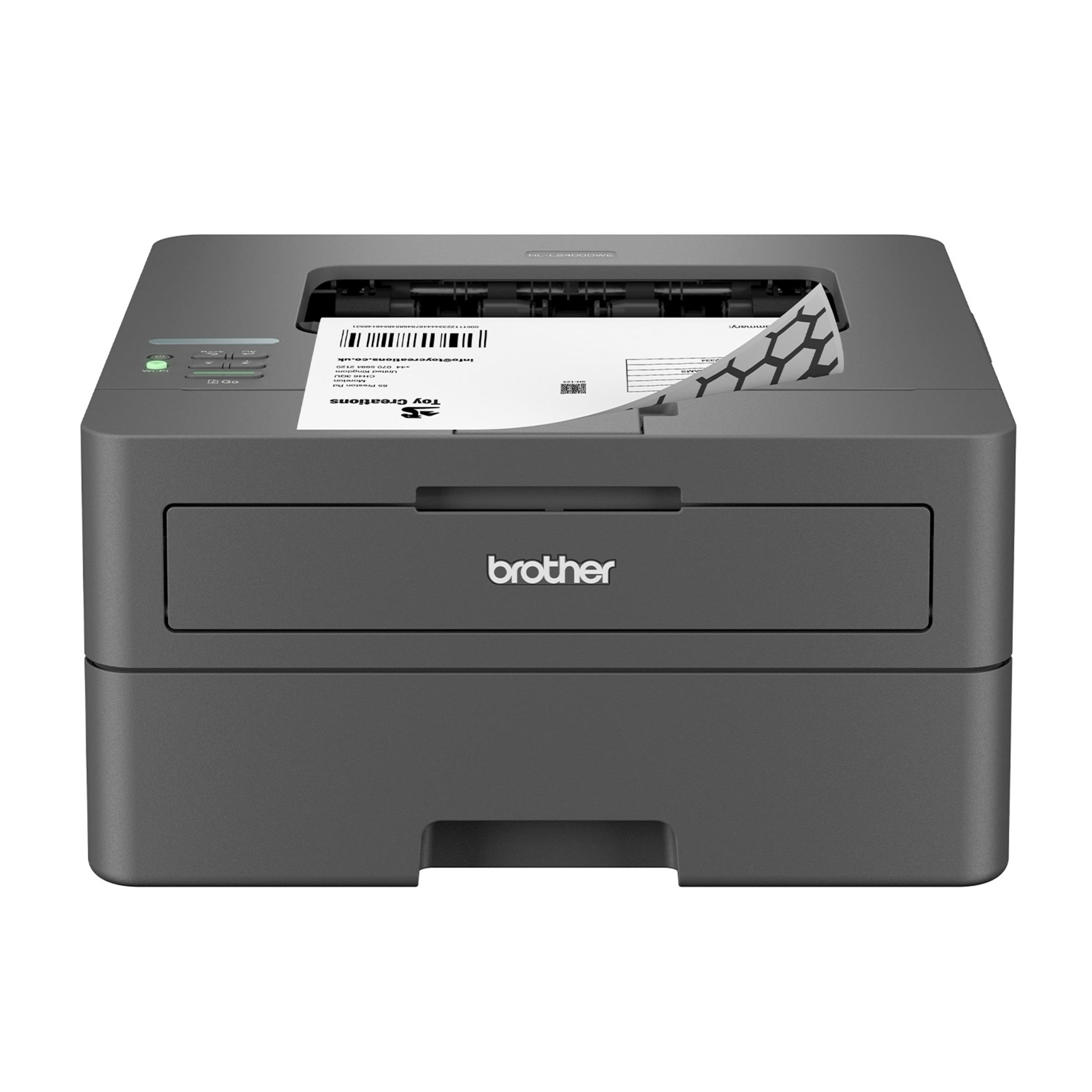 Szara drukarka laserowa Brother z kartką papieru wystającą z górnego otworu.