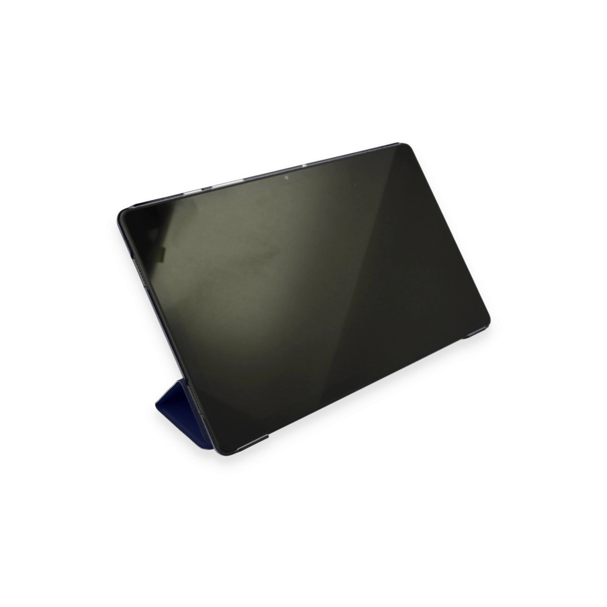 Beyaz arka plan üzerinde mavi stantlı siyah tablet.