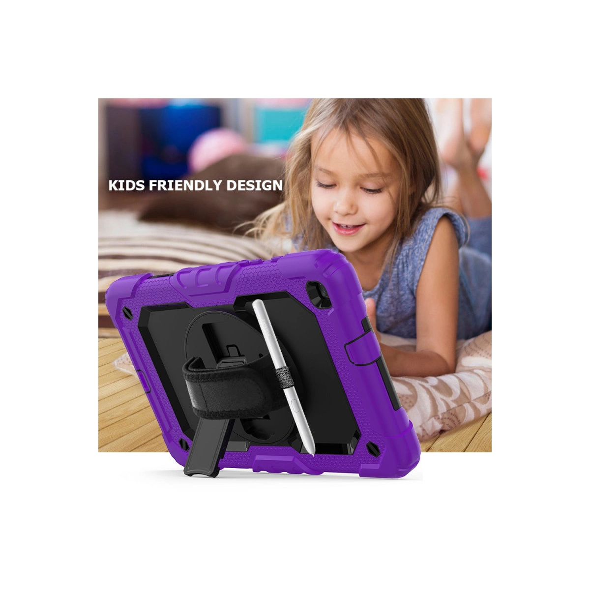 Ayaklıklı ve kalemli mor tablet, yanında gülümseyen bir kız.