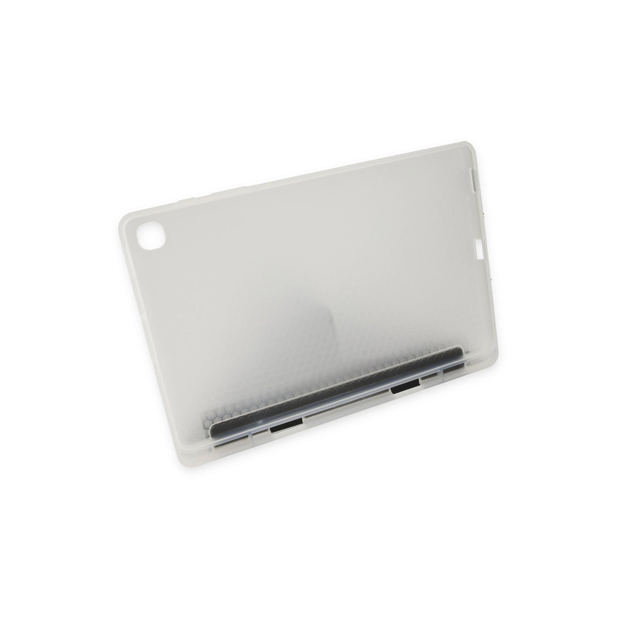 Şeffaf tablet kılıfı, kamera ve bağlantı noktaları için kesiklere sahip.