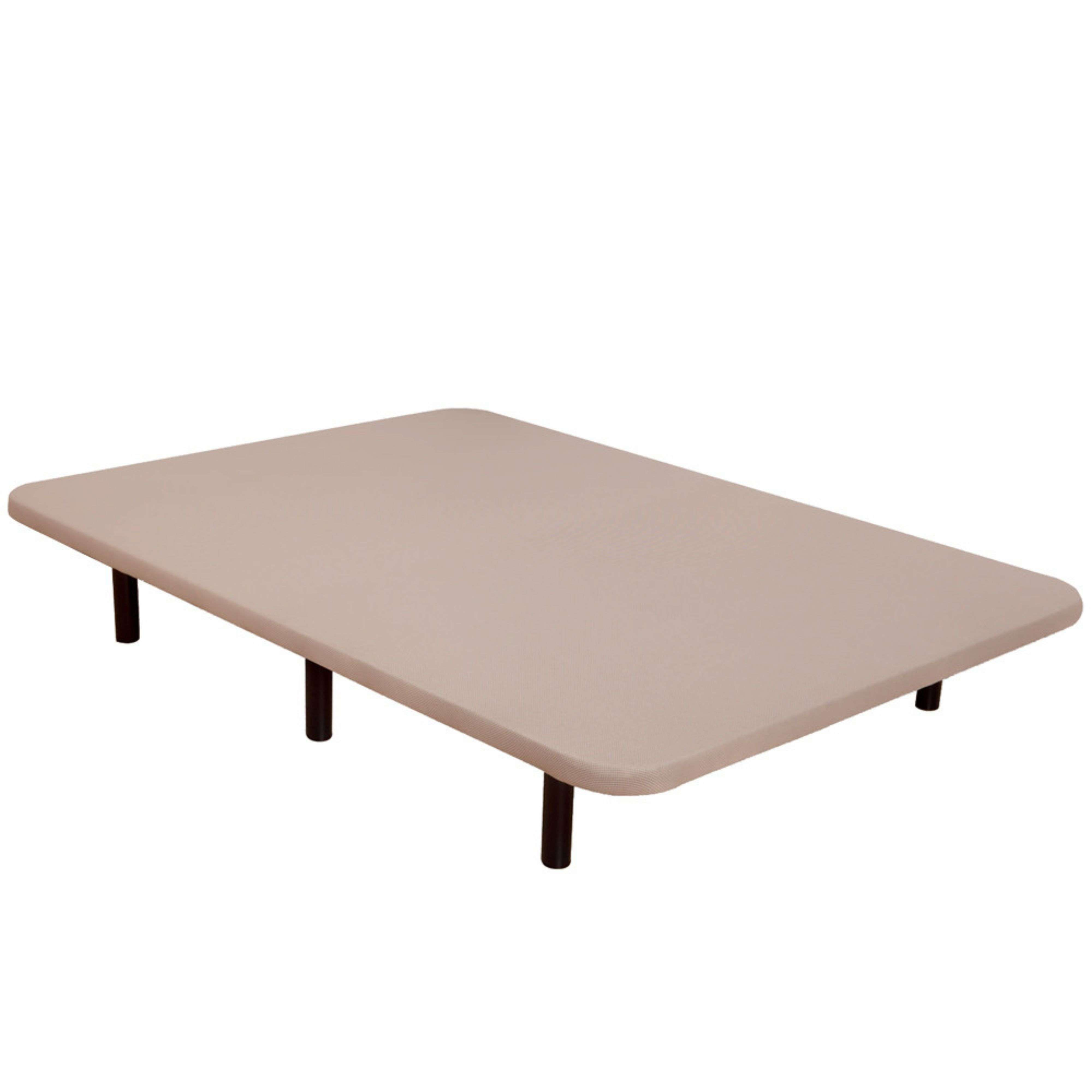 Una base de cama marrón claro con cuatro patas oscuras, sobre fondo blanco.