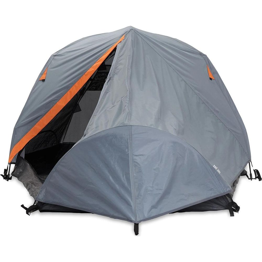 Tenda grigia con accenti arancioni e ingresso aperto, su sfondo bianco.