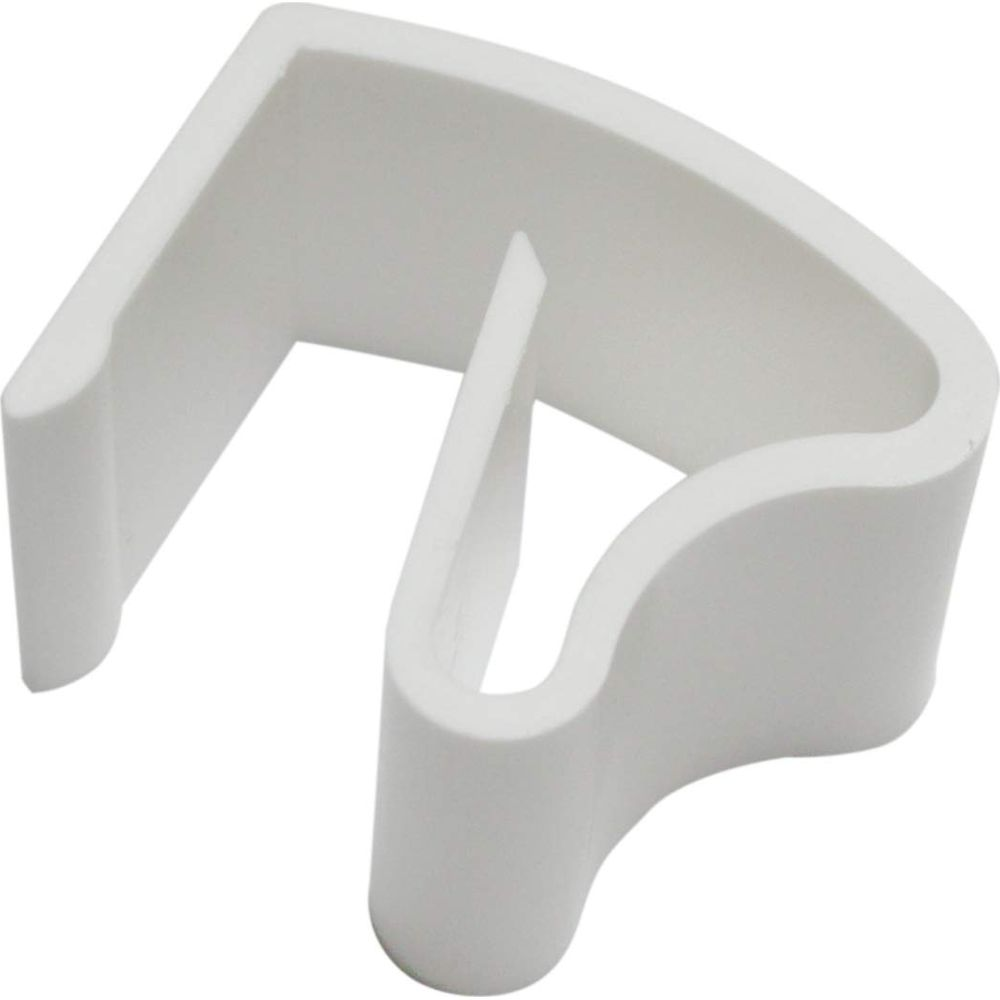 Ein weißer Plastikclip mit einer gebogenen Form, der wie ein Haken aussieht.