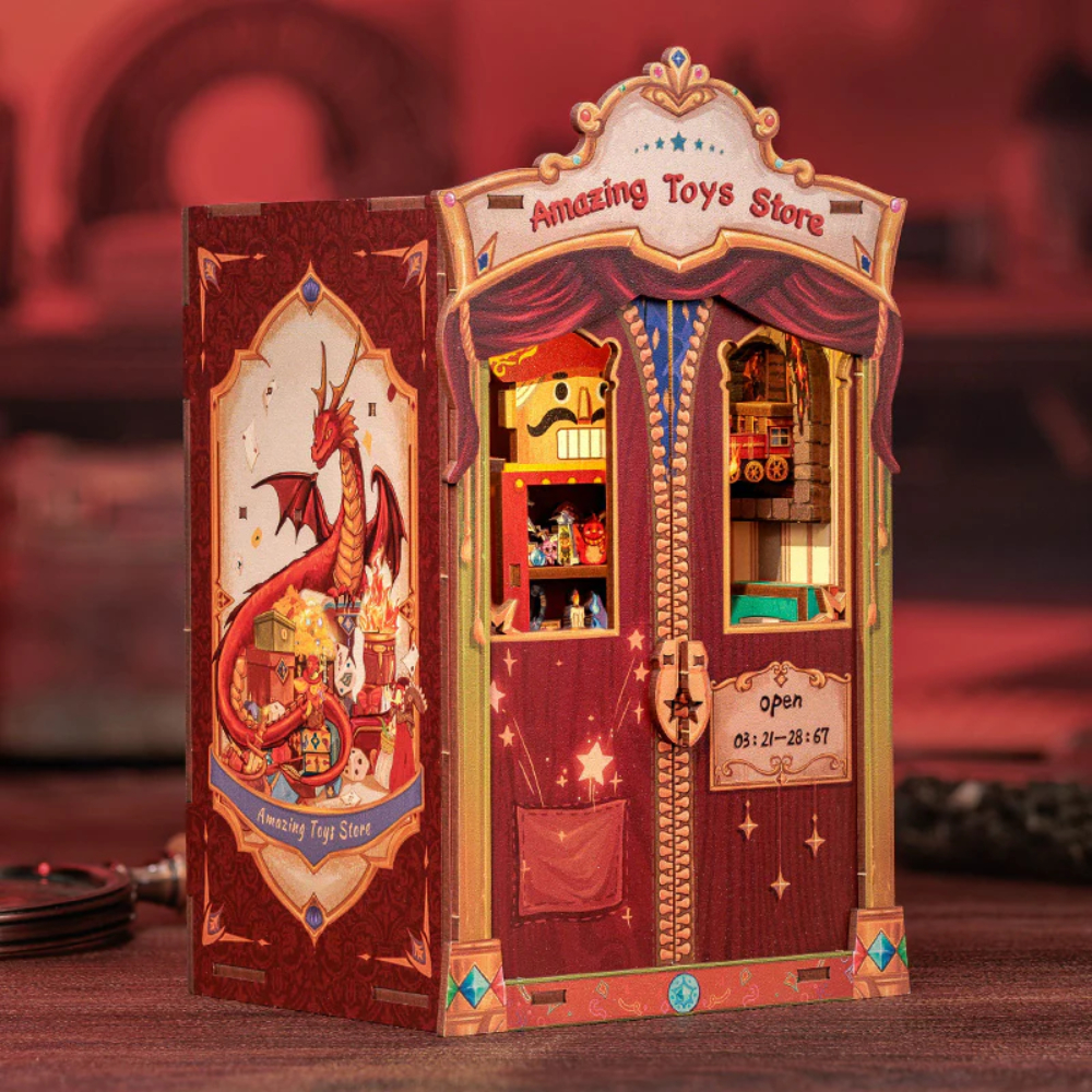 Modèle de magasin de jouets avec des motifs de dragon et de casse-noix.