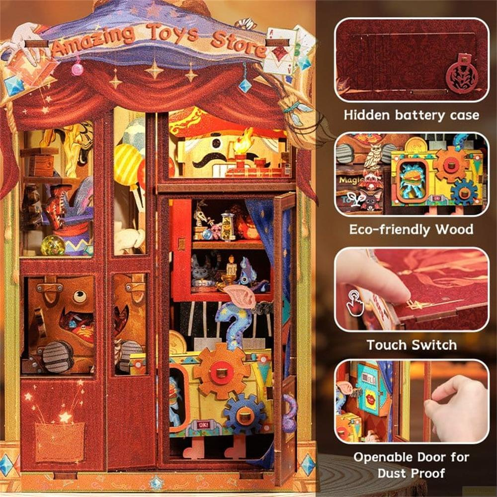 Modèle de magasin de jouets en bois avec rideaux rouges, engrenages et petits objets.