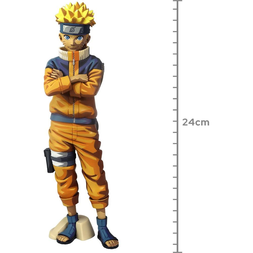 Naruto-Figur in orangefarbener Kleidung mit verschränkten Armen vor einem weißen Hintergrund.