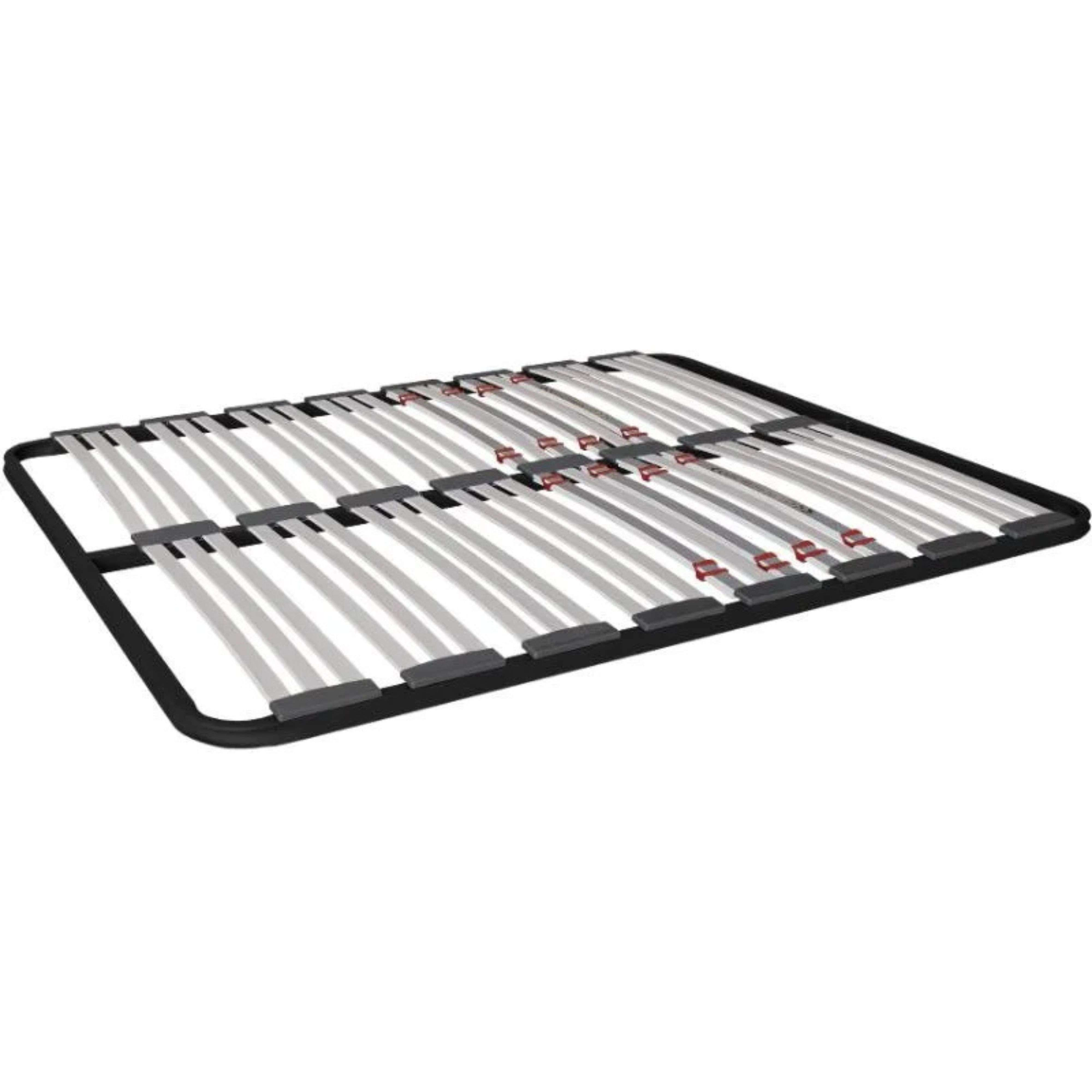Una base de cama de metal con listones de madera y clips rojos.