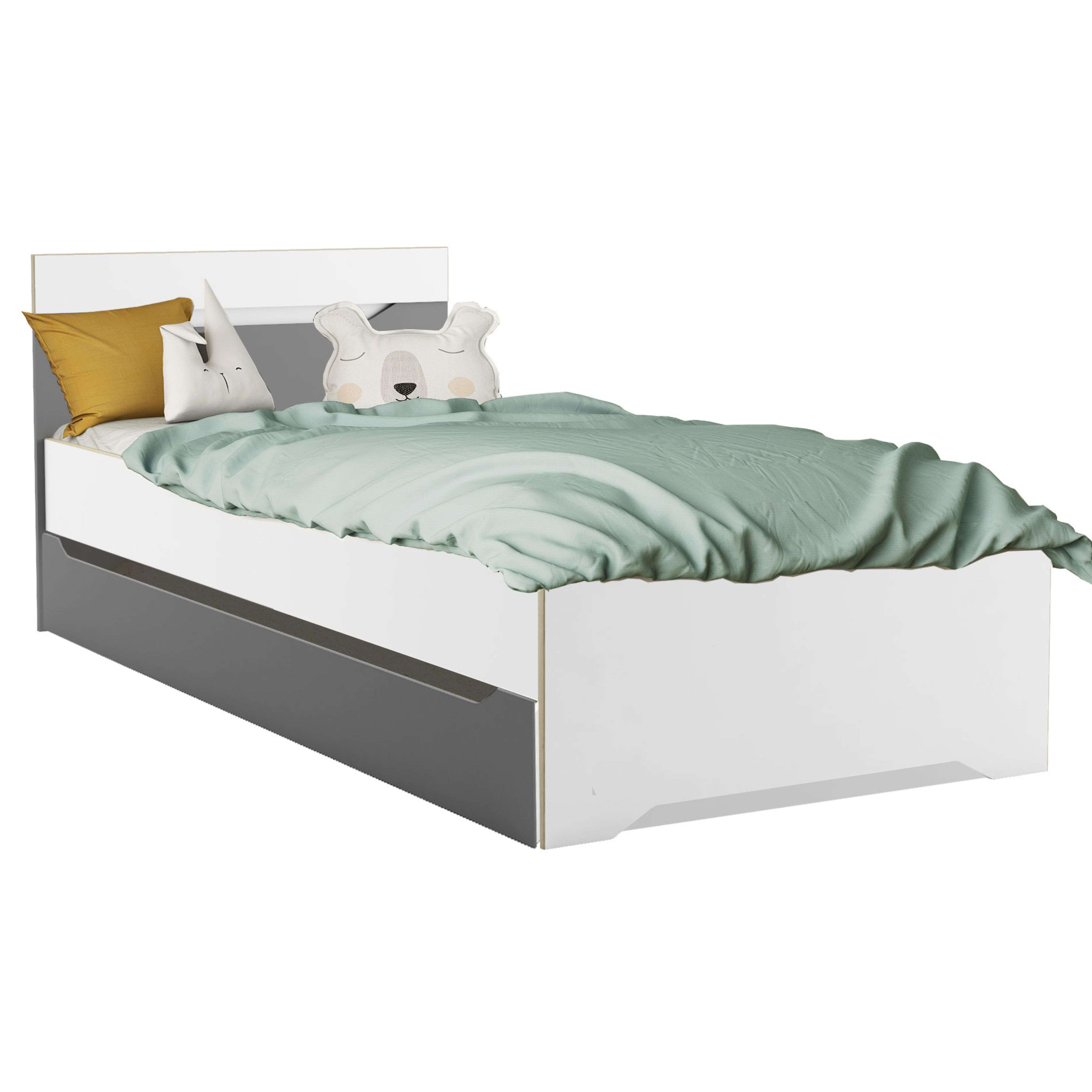 Una cama individual con marco blanco, base gris, edredón verde menta y almohadas de animales.
