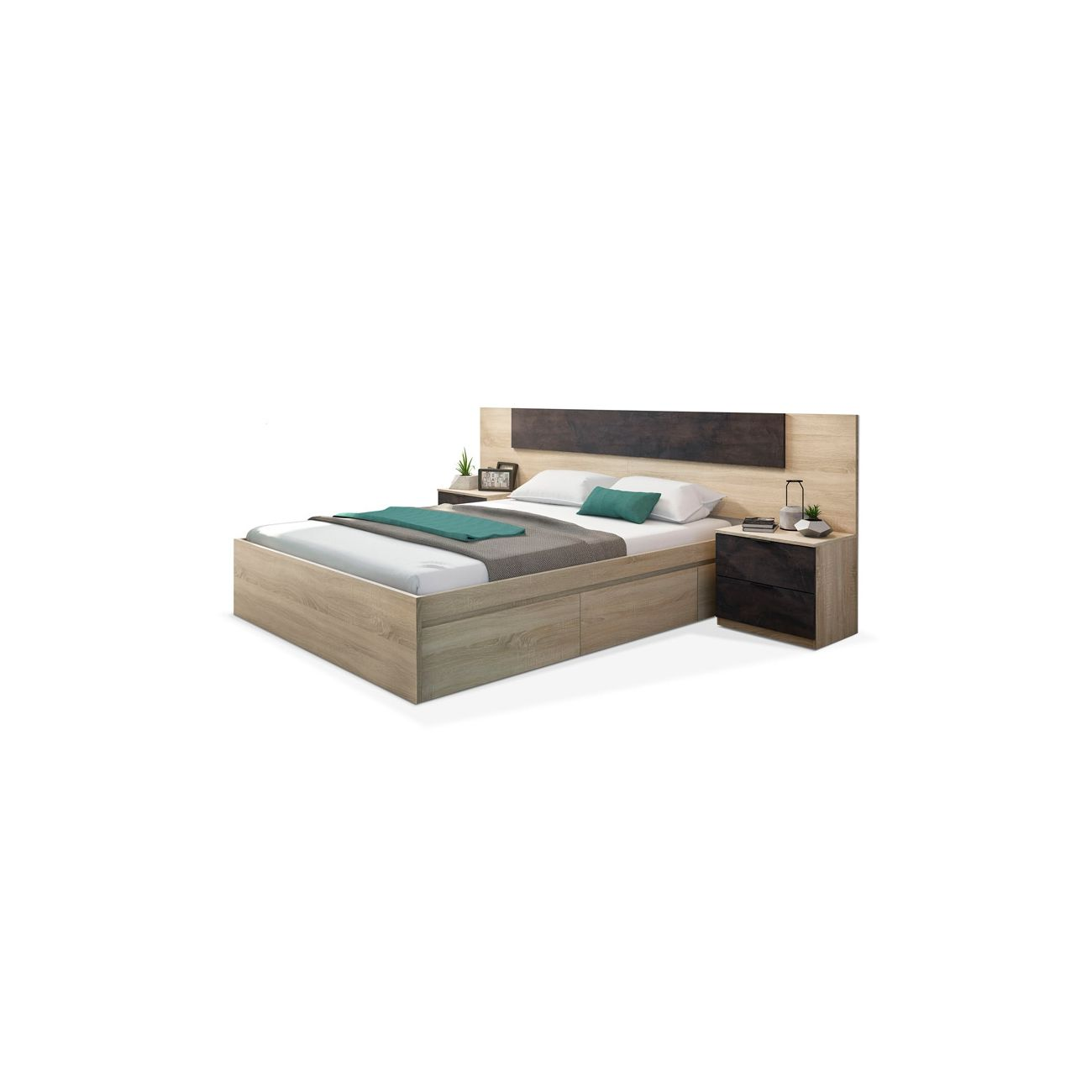 Una cama moderna con marco de madera, ropa de cama gris y dos almohadas verdes.