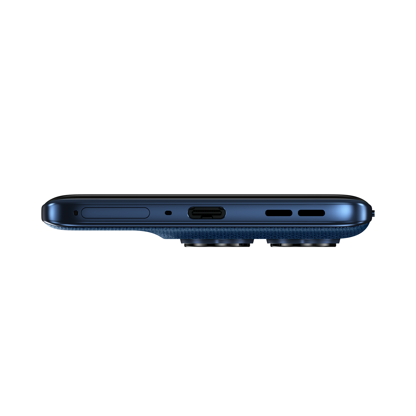 Nahaufnahme des unteren Rands eines blauen Telefons mit USB-C-Anschluss.