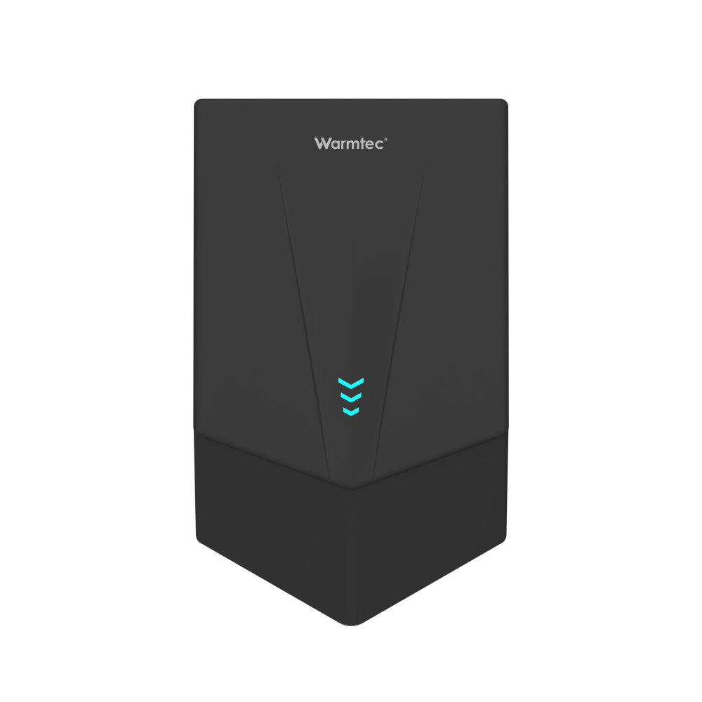 Czarna suszarka do rąk z niebieską strzałką i logo Warmtec.