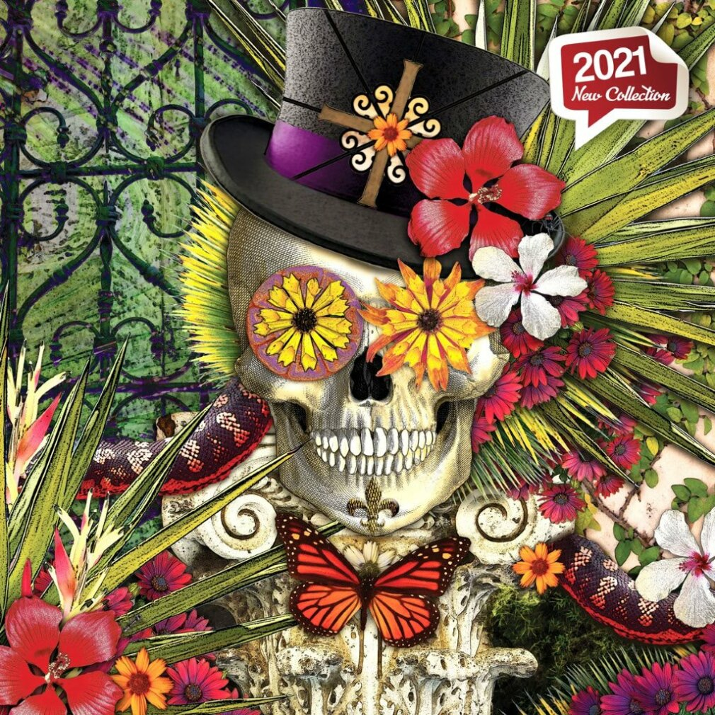 Un teschio con cappello, circondato da fiori, serpenti e farfalla.