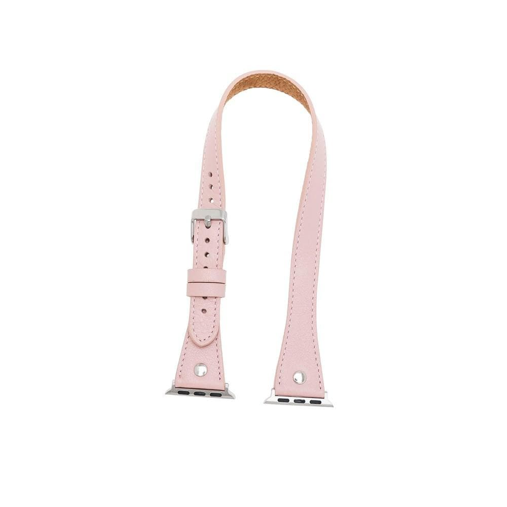 Gümüş konektörlü ve tokalı açık pembe deri saat kayışı.