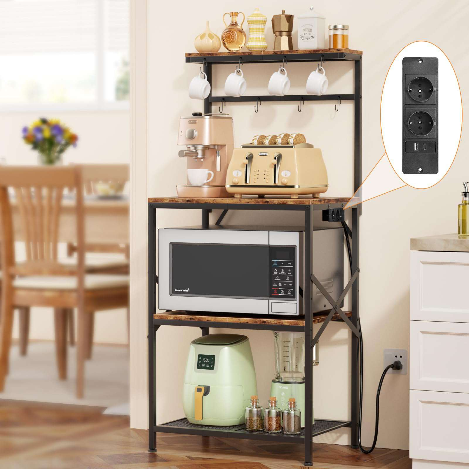 Ein Küchenregal mit Kaffeemaschine, Toaster, Mikrowelle, Heißluftfritteuse und Mixer.