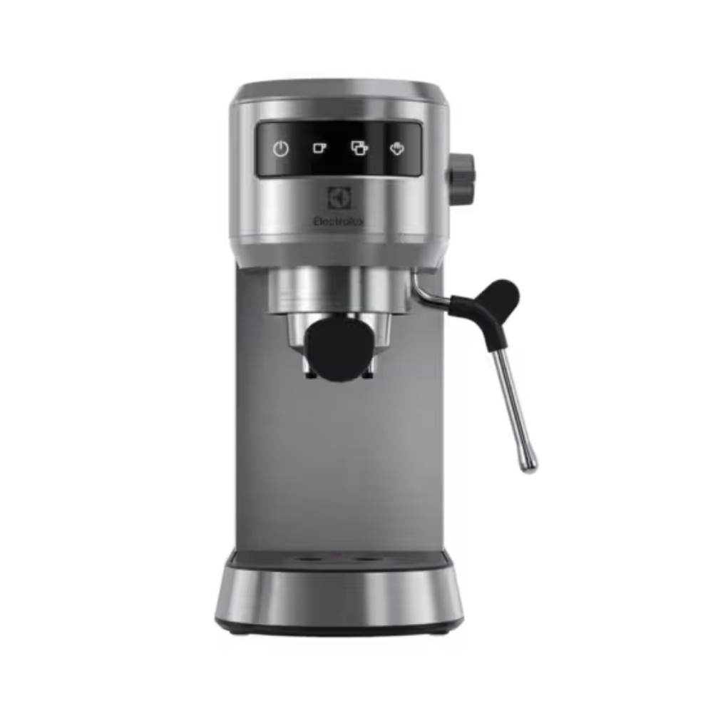 Siyah saplı ve gümüş buhar çubuklu gümüş rengi Electrolux espresso makinesi.
