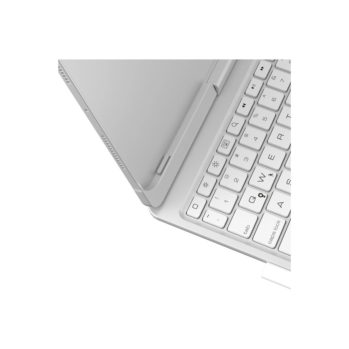 Beyaz klavyenin yakından görünümü, tablet kenarı görünüyor. Q, W, E, R, A, Caps Lock, Tab tuşları net.