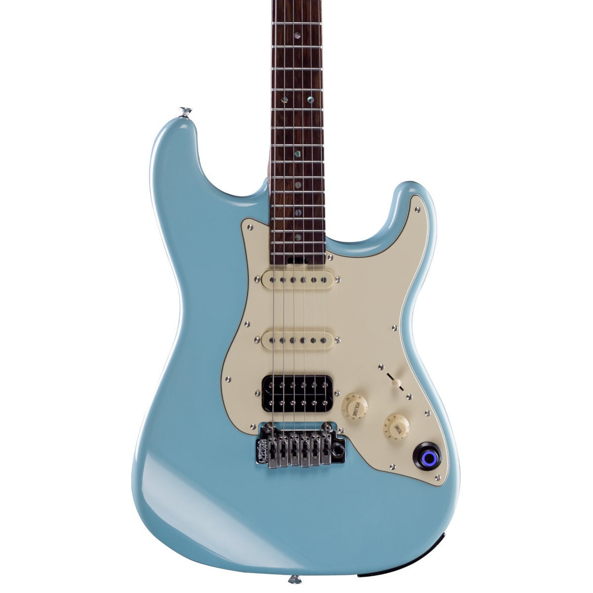 Krem rengi pena korumalı ve gümüş donanımlı açık mavi elektro gitar.
