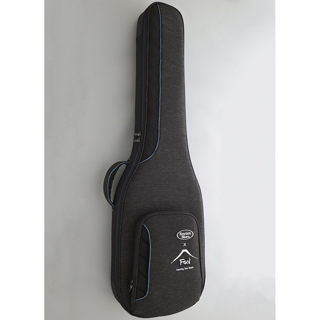 Mavi biye ve logolu koyu gri gitar kılıfı.