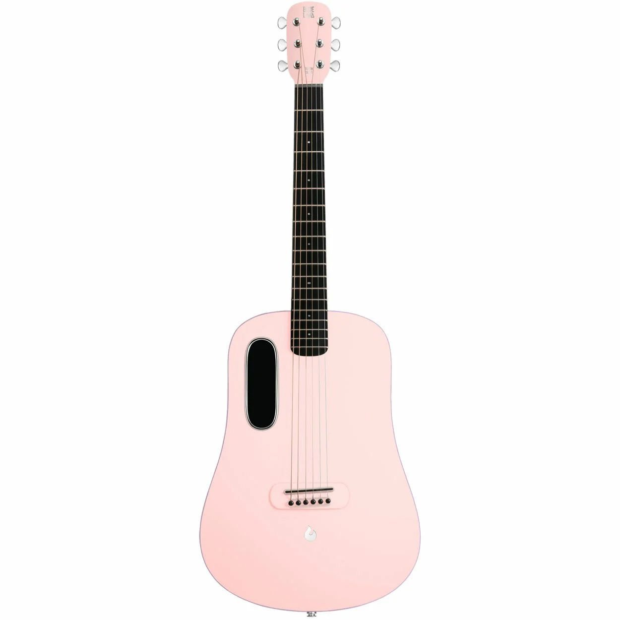 Siyah ses deliği ve gümüş donanıma sahip pembe akustik gitar.