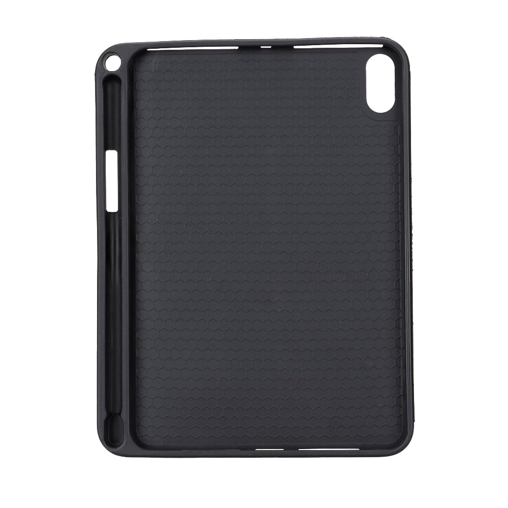 Petek dokulu, kesiklere sahip siyah tablet kılıfı arkası.