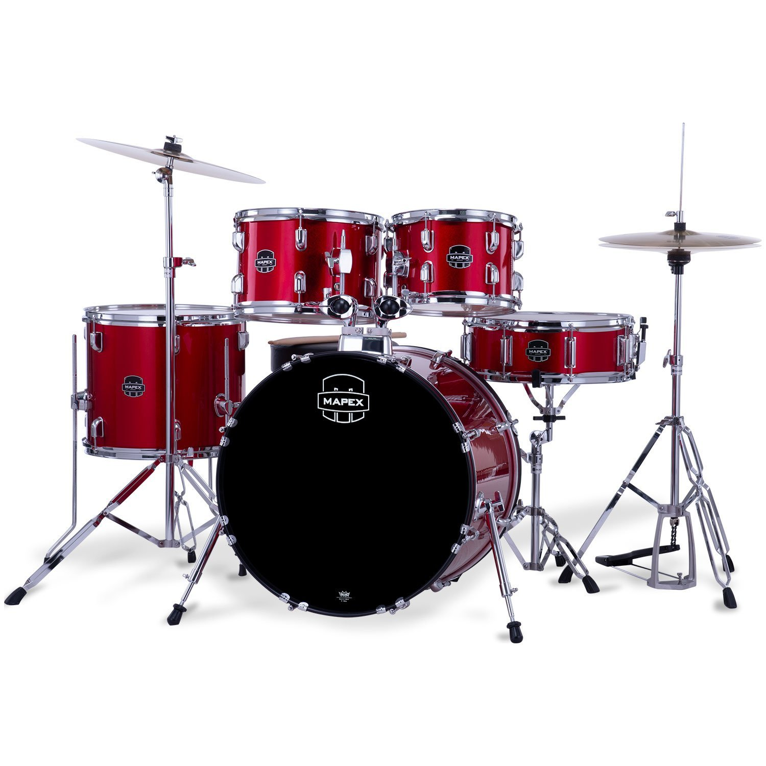 Parlak kırmızı Mapex bateri seti, krom donanımlı, trampet, tom, bas davul ve zilleri içerir.