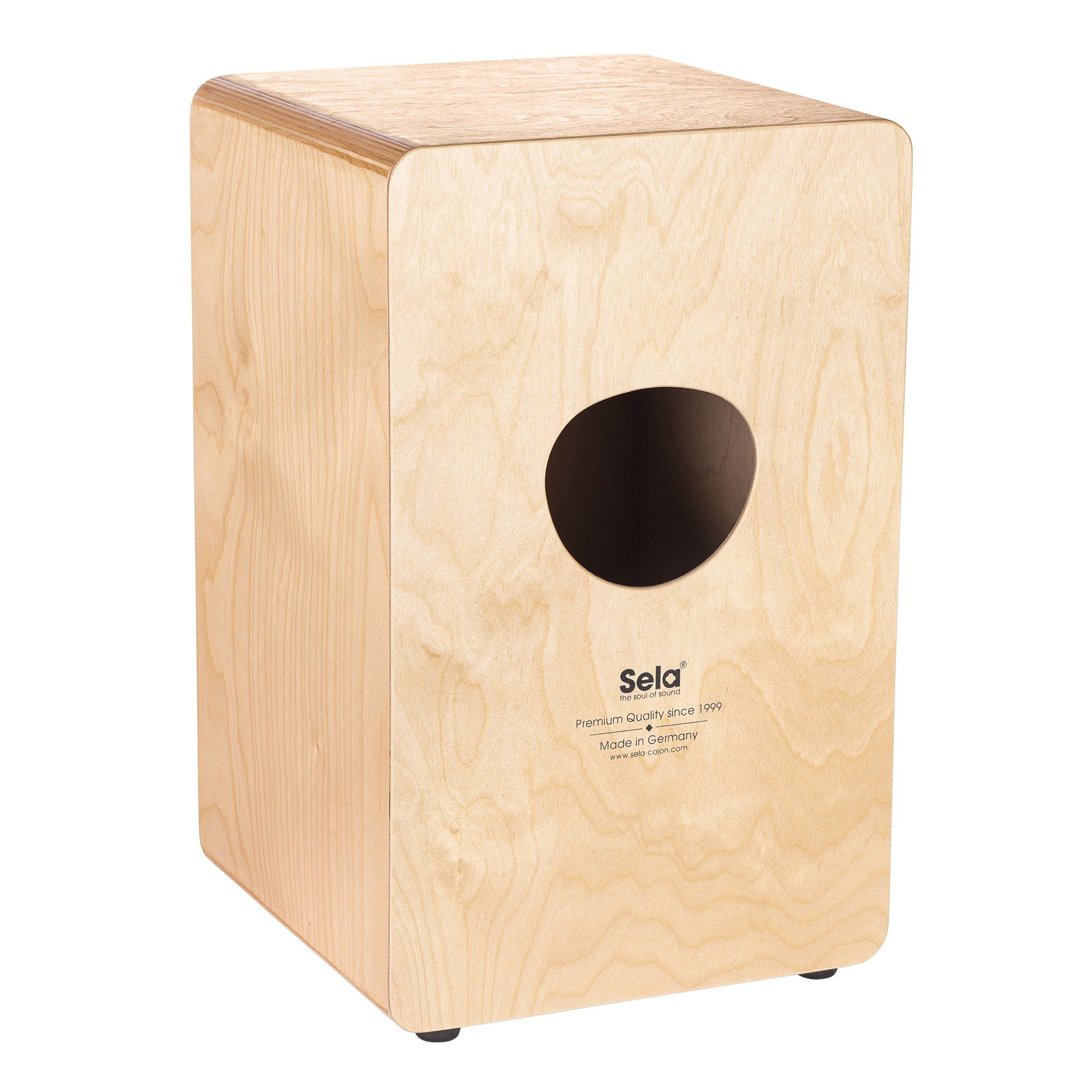 Yuvarlak ses deliği ve logolu ahşap bir cajon davul kutusu.