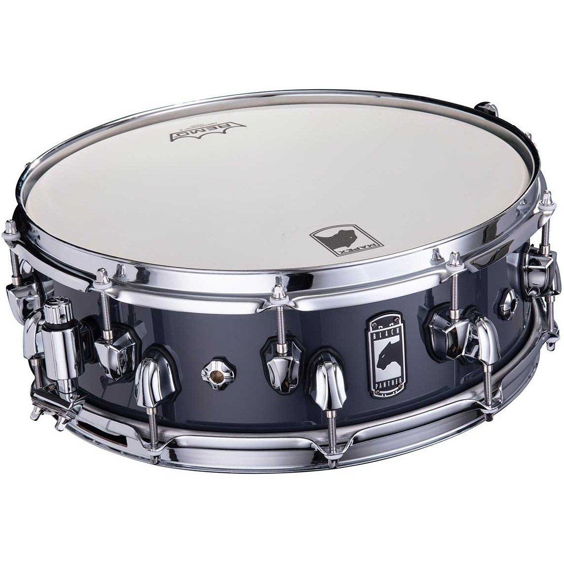 Gümüş donanım ve Mapex Black Panther logosuna sahip koyu gri trampet.