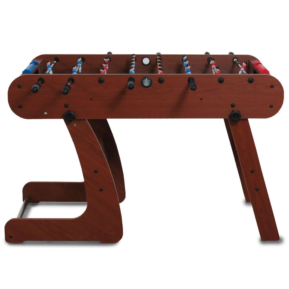 Een bruine tafelvoetbaltafel met blauwe en rode spelers op stangen.