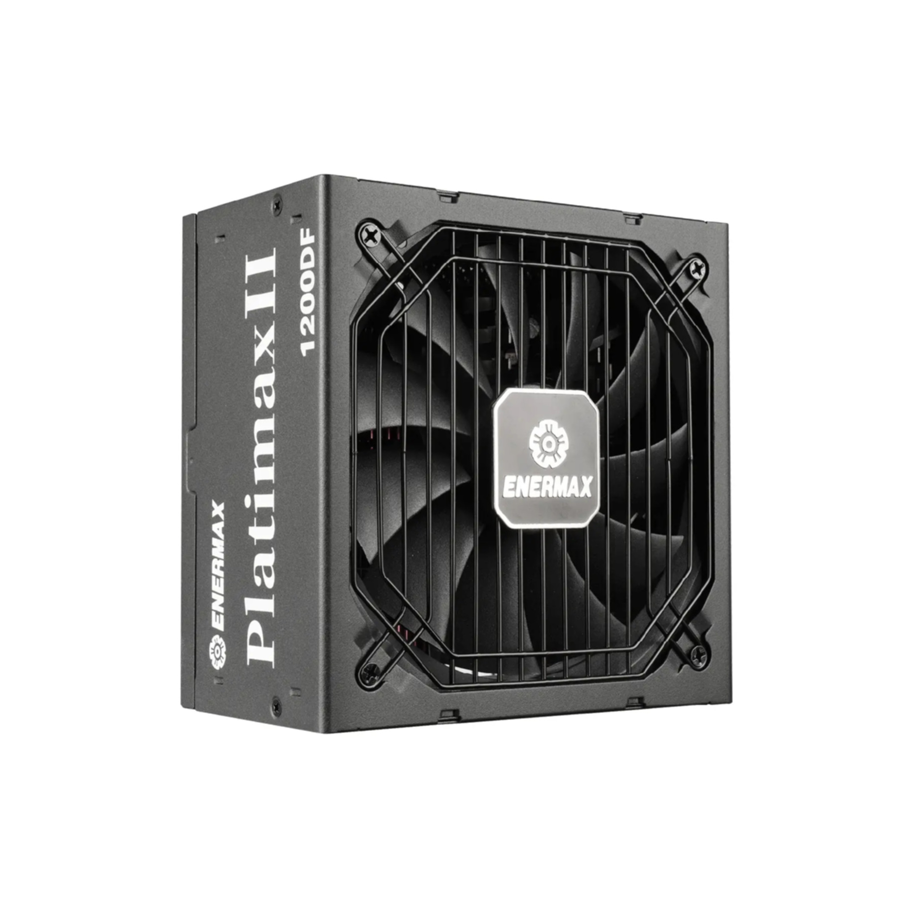 Un alimentatore Enermax Platimax II 1200DF nero con ventola grande e griglia.