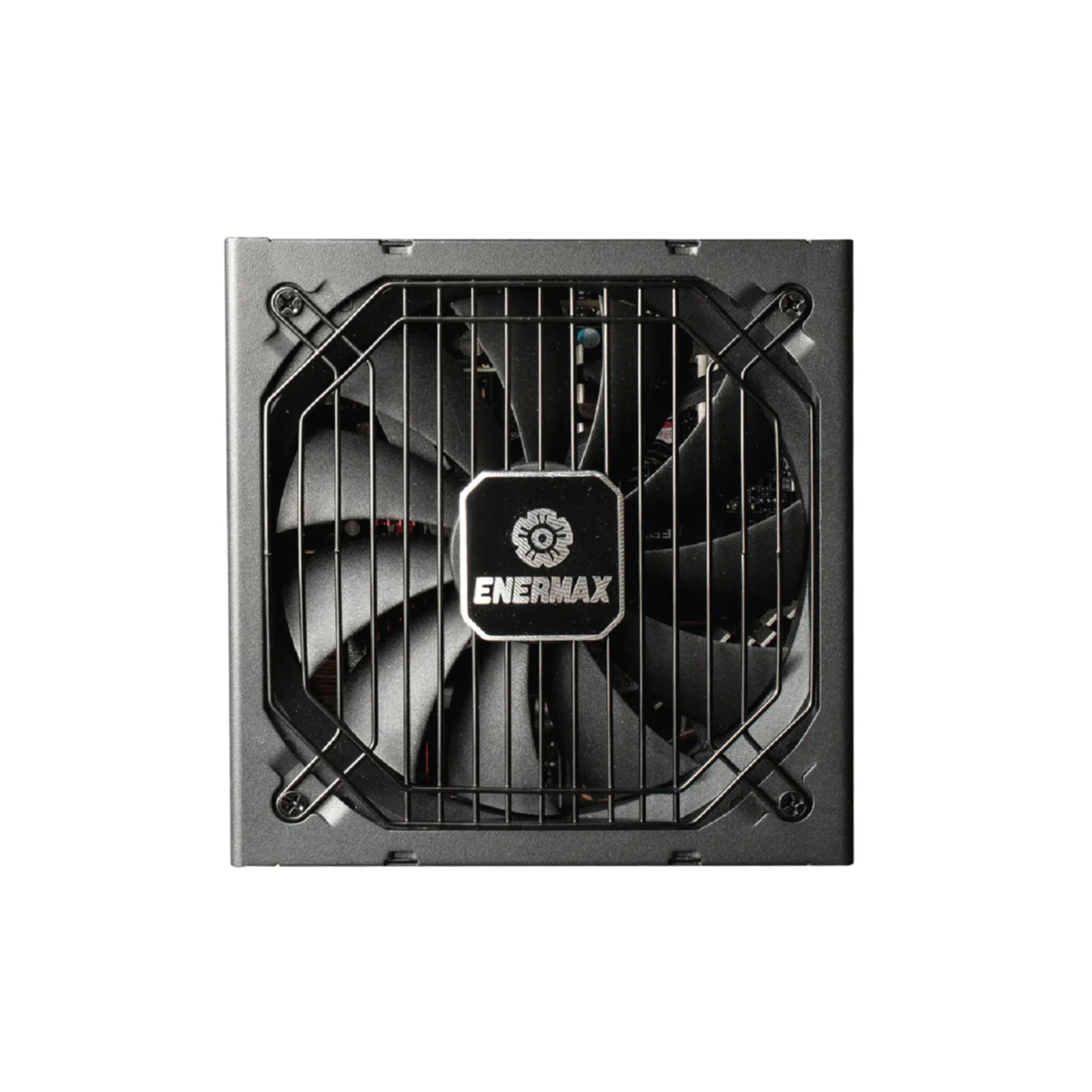 Un alimentatore nero per PC con ventola e logo ENERMAX.