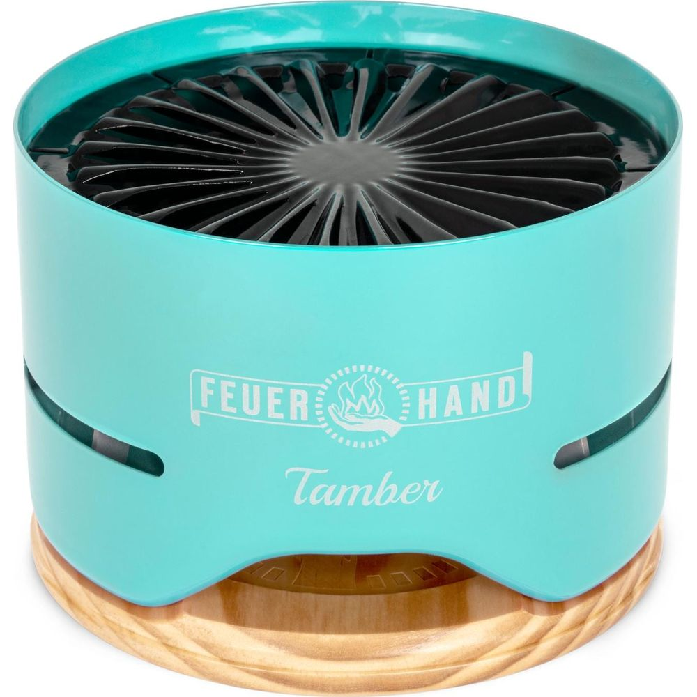 Ventilatore turchese con base in legno e pale nere.