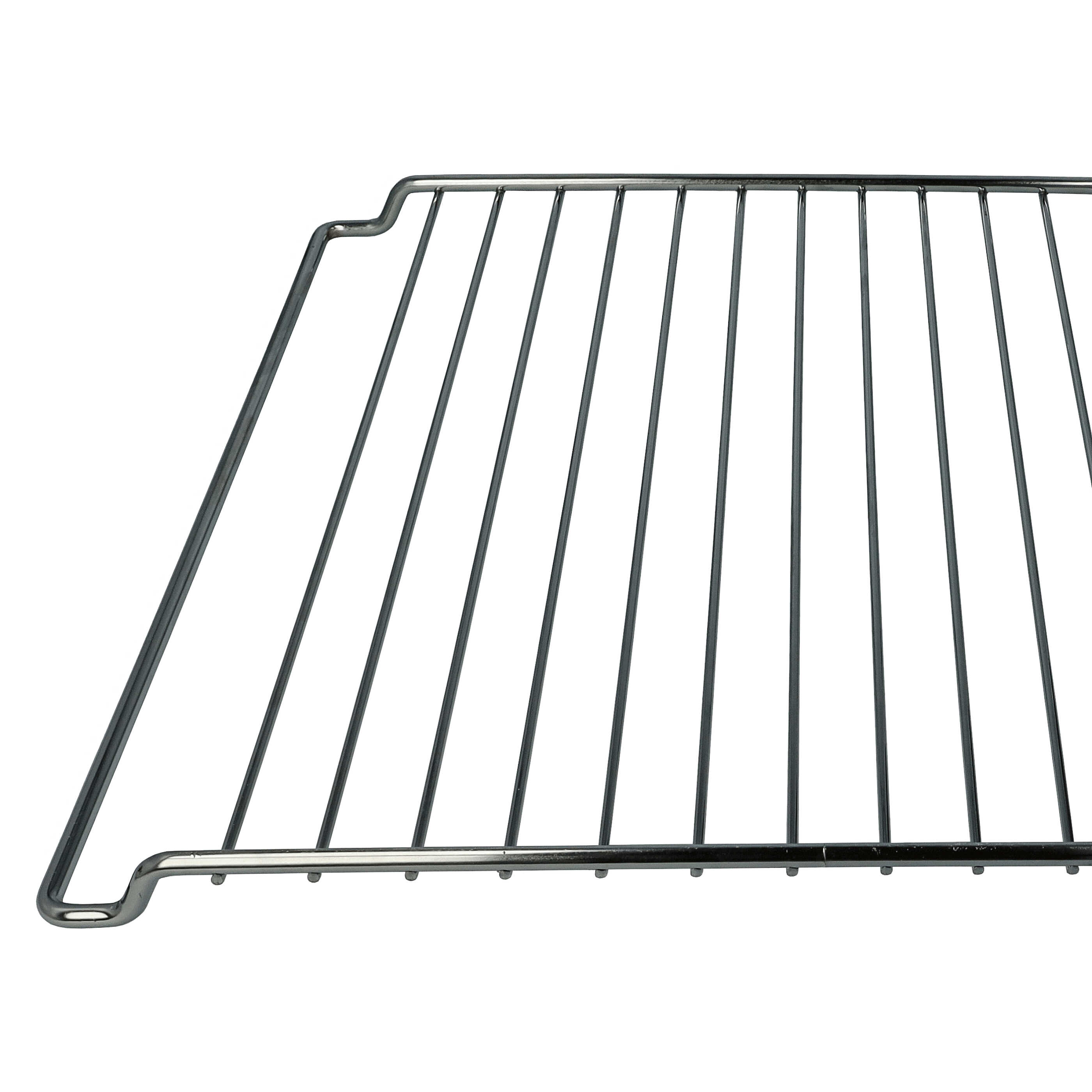 Ein metallisches Ofenrost mit parallelen Stäben auf weißem Hintergrund.