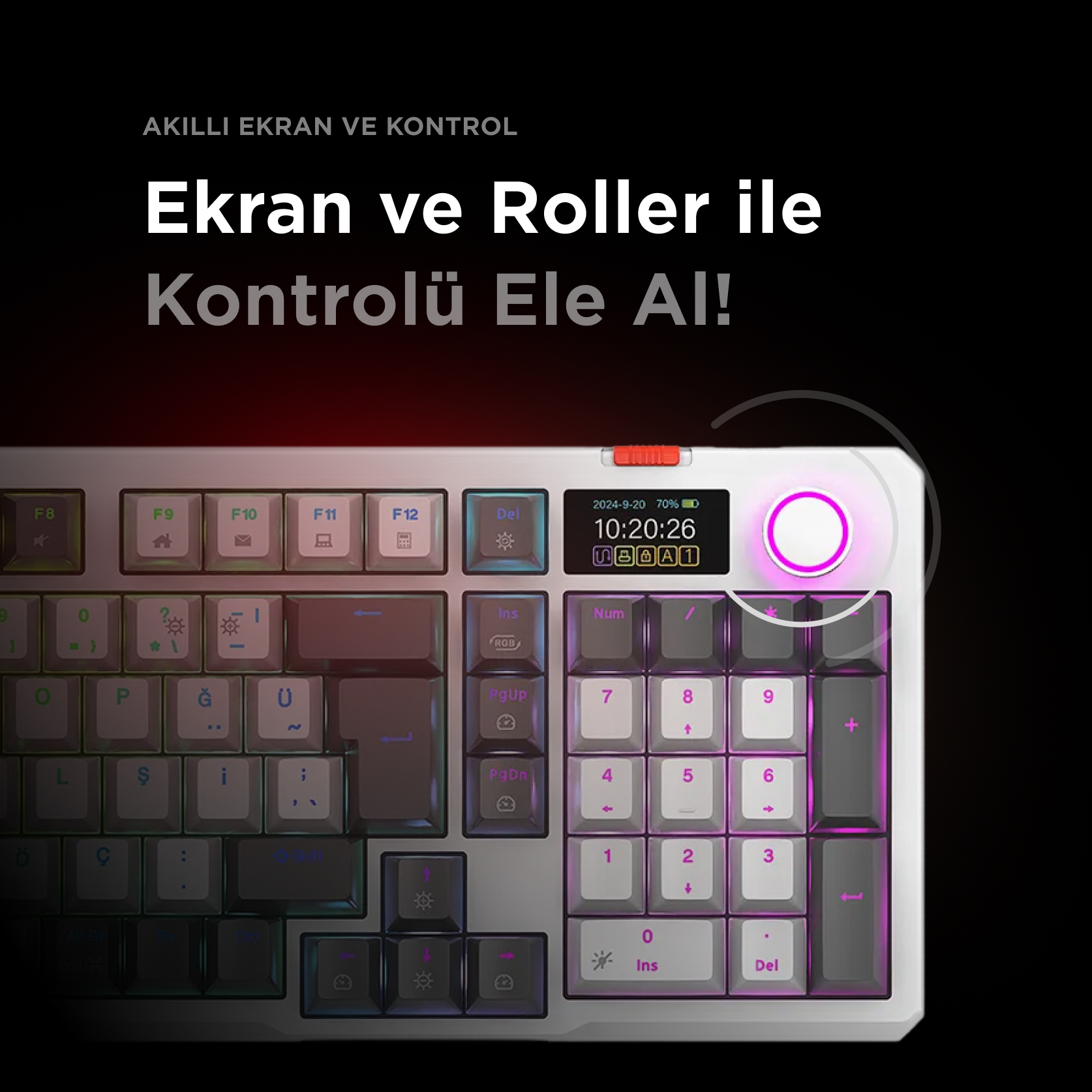 Ekranlı ve döner kontrollü klavye. Ekran saat ve tarih gösteriyor. RGB aydınlatma.