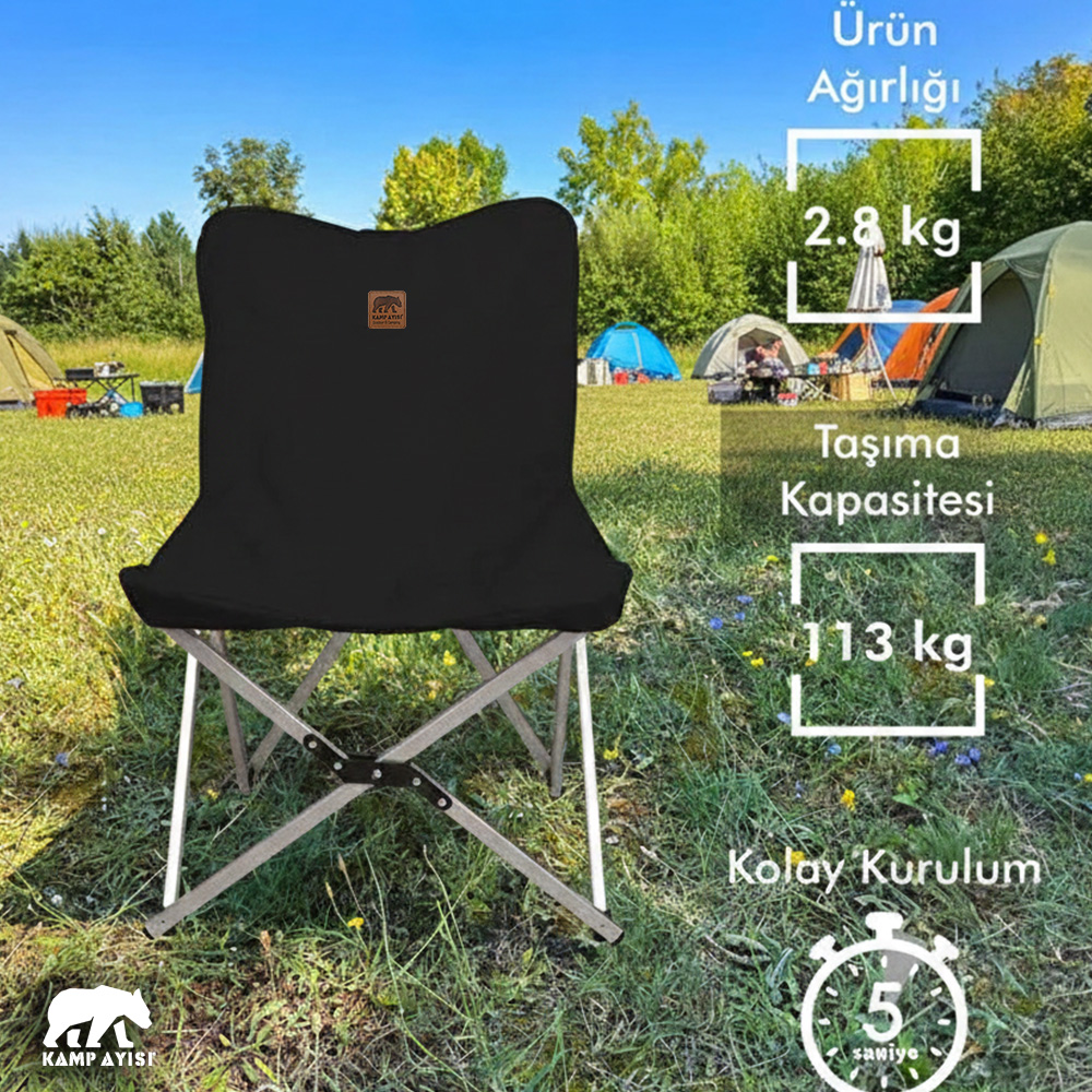 Siyah kamp sandalyesi, arkada çadırlar. Ağırlık 2,8 kg, taşıma kapasitesi 113 kg.