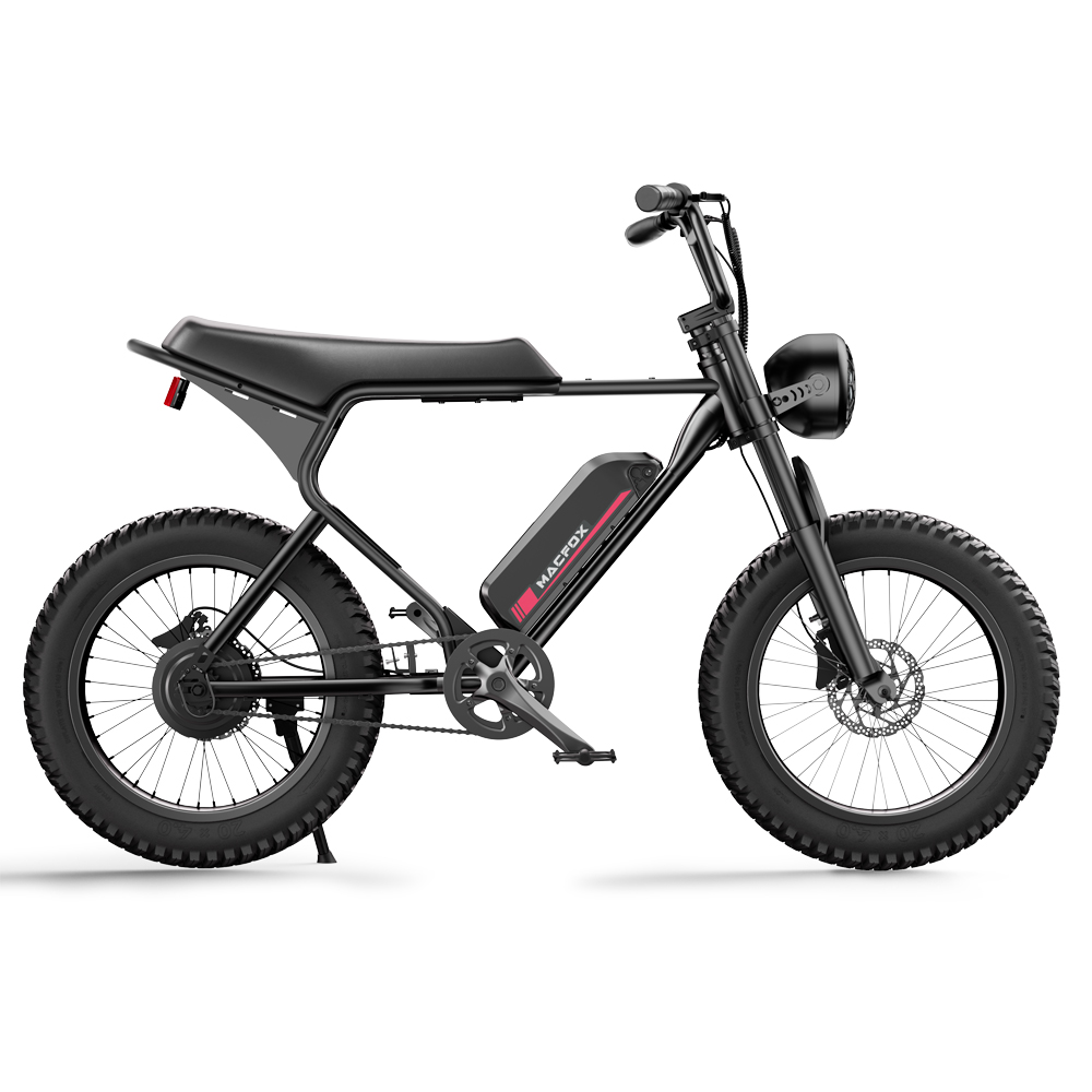 Ein schwarzes E-Bike mit breiten Reifen, einem langen Sitz und einer Batterie im Rahmen.