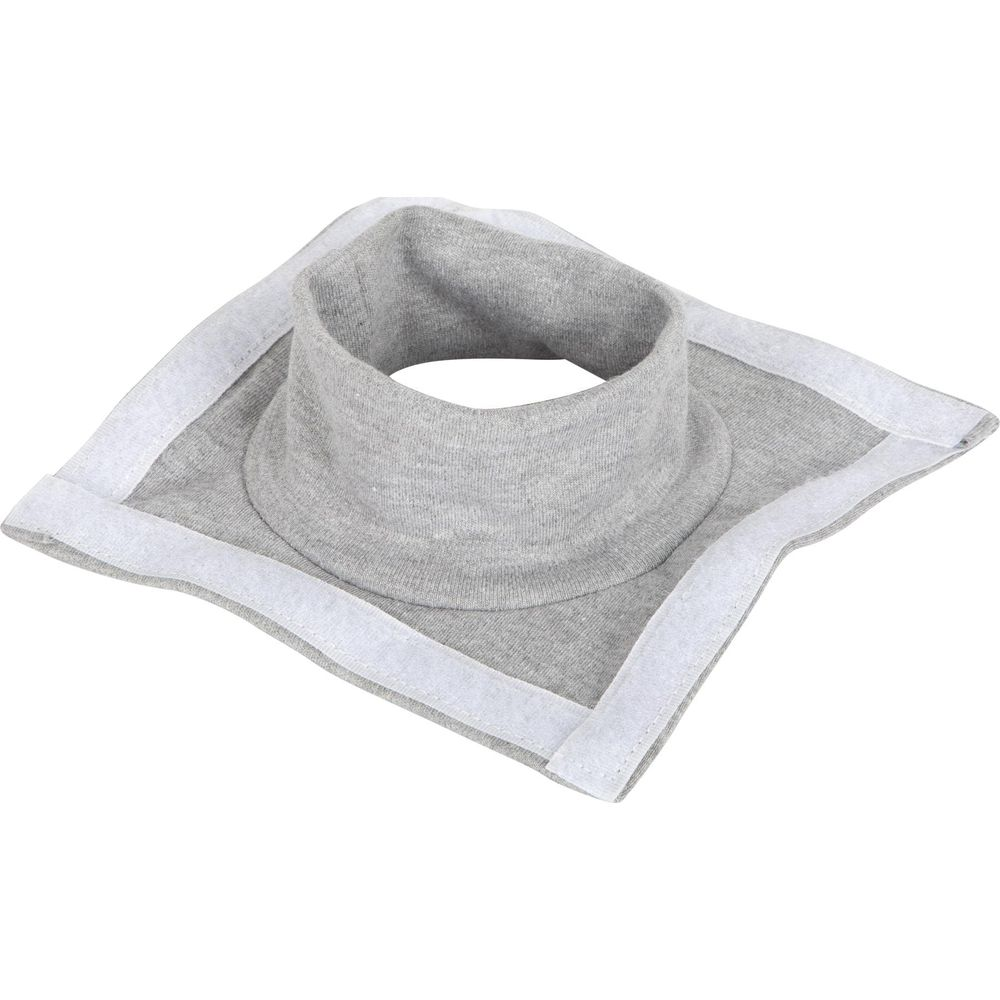 Un protège-cou en tissu gris avec des attaches velcro blanches sur les bords.