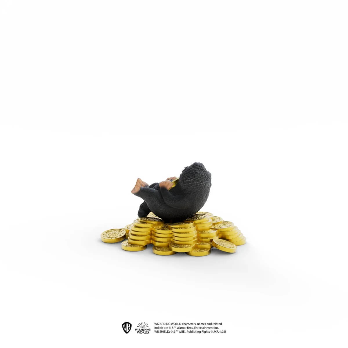 Une figurine de Nifleur repose sur une pile de pièces d'or.