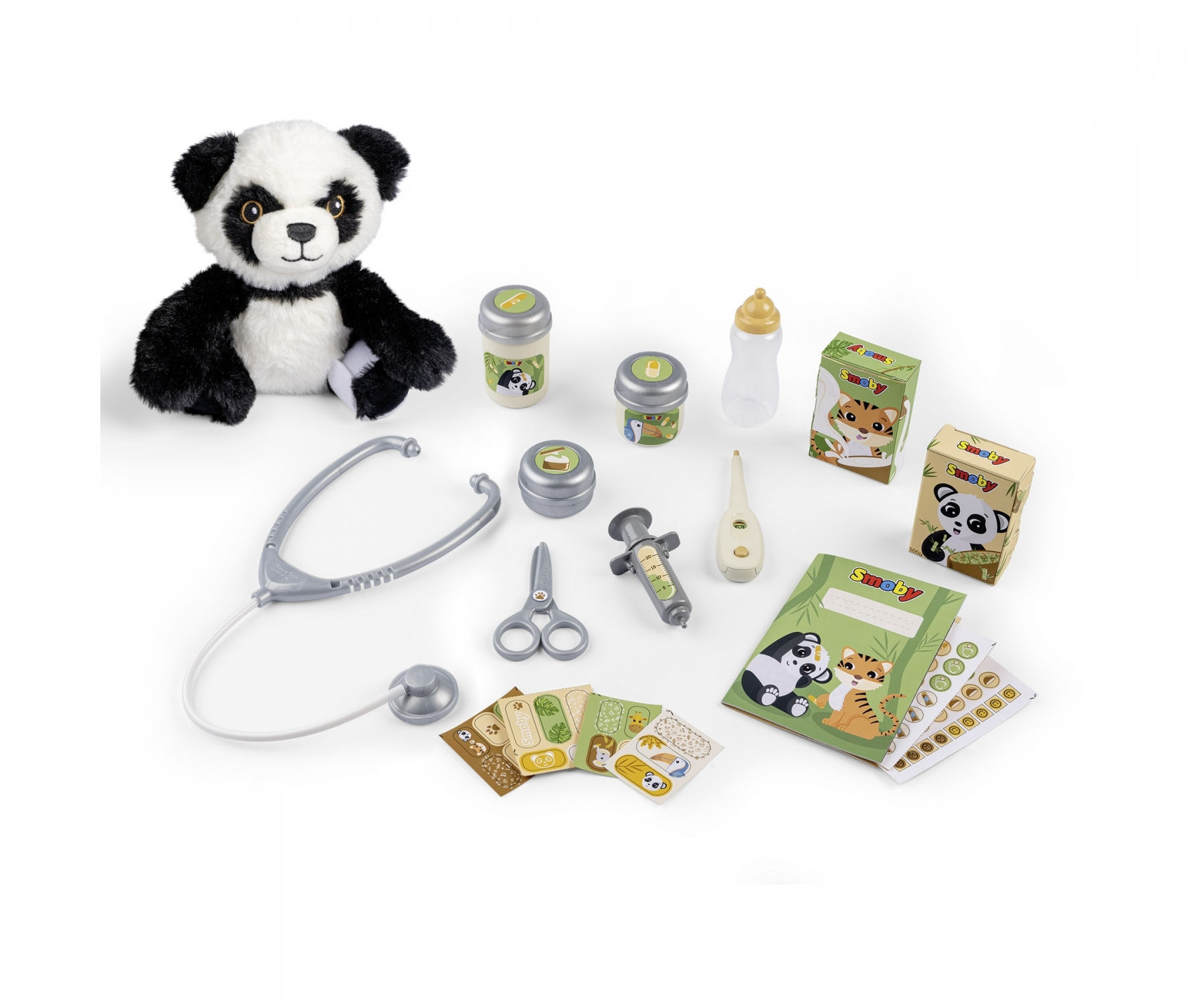 Eine Pandaspielzeug sitzt mit einem Spielzeugstethoskop, Spritze, Thermometer, Flaschen und Aufklebern.