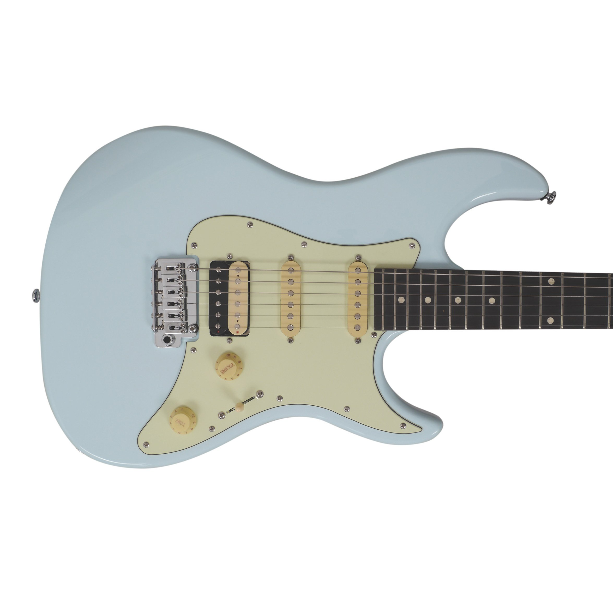 Krem pena ve krom donanıma sahip açık mavi elektro gitar.