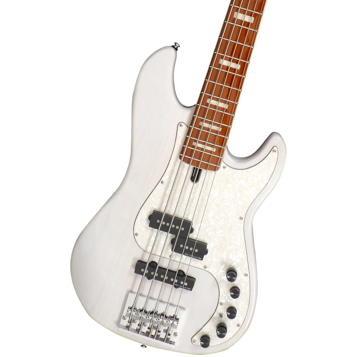 Kahverengi klavyeli ve sedefli pickguard'lı beyaz elektro bas gitar.