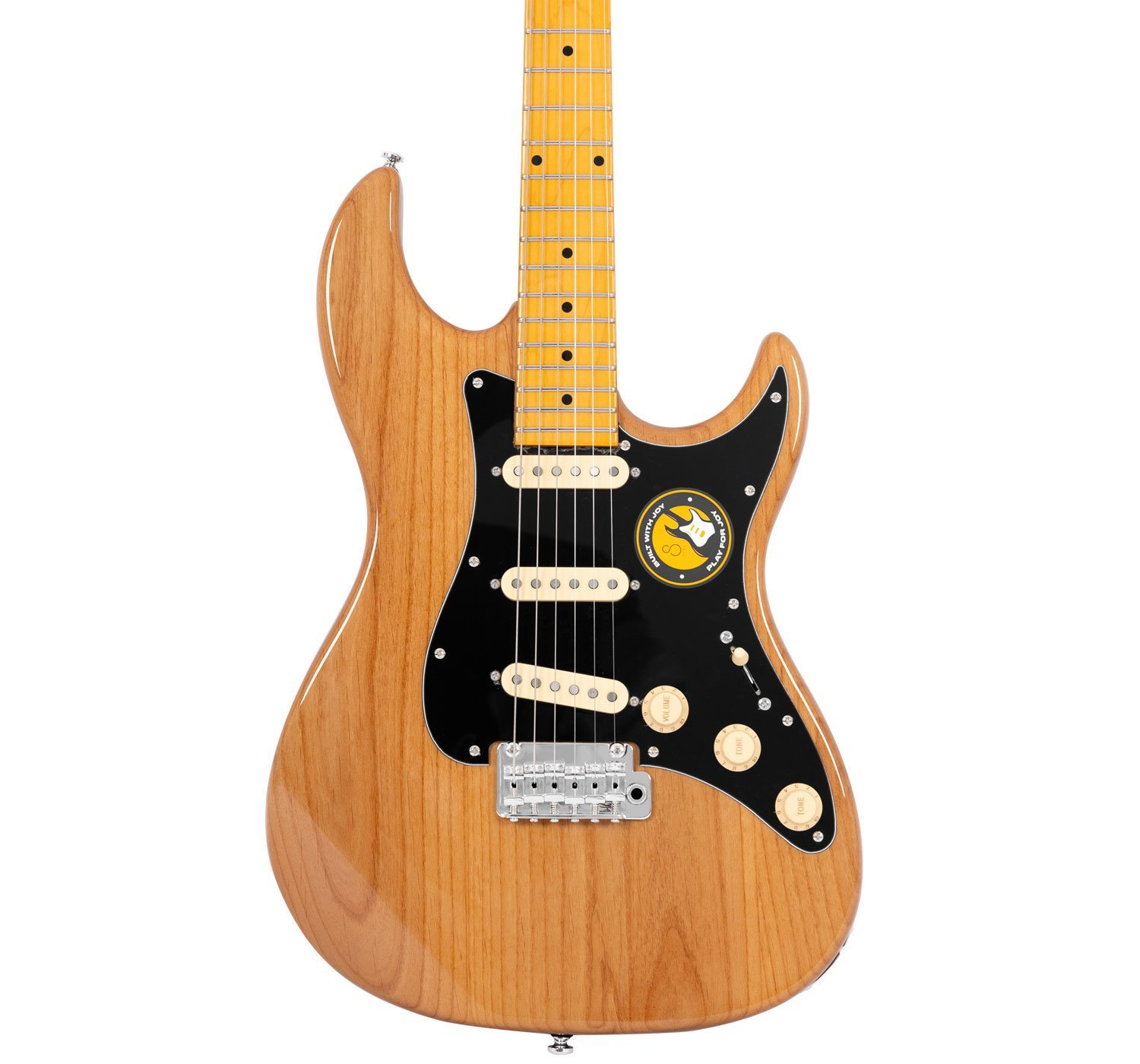Siyah pena korumalı ve gümüş köprülü kahverengi elektro gitarın yakın çekimi.