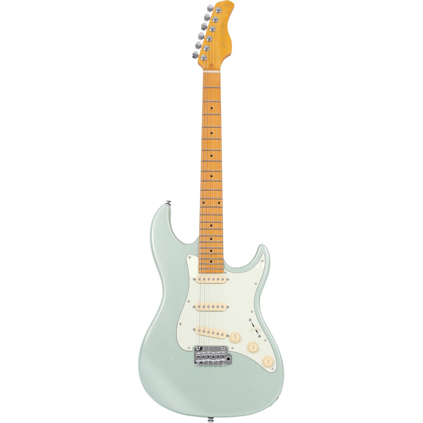 Beyaz pena korumalı ve gümüş donanımlı açık yeşil elektro gitar.