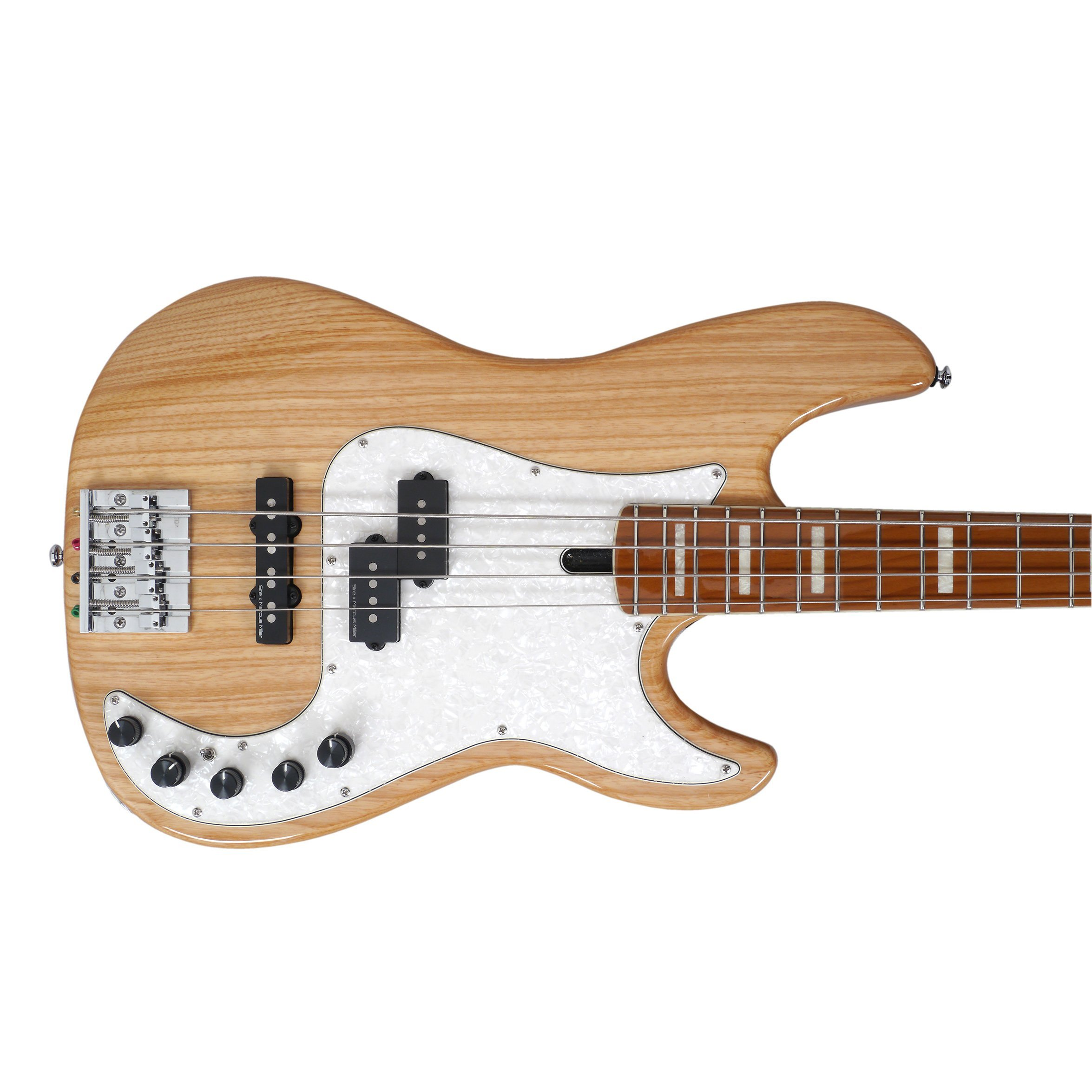 Beyaz pena korumalı ve siyah düğmeli ahşap dört telli bas gitar.