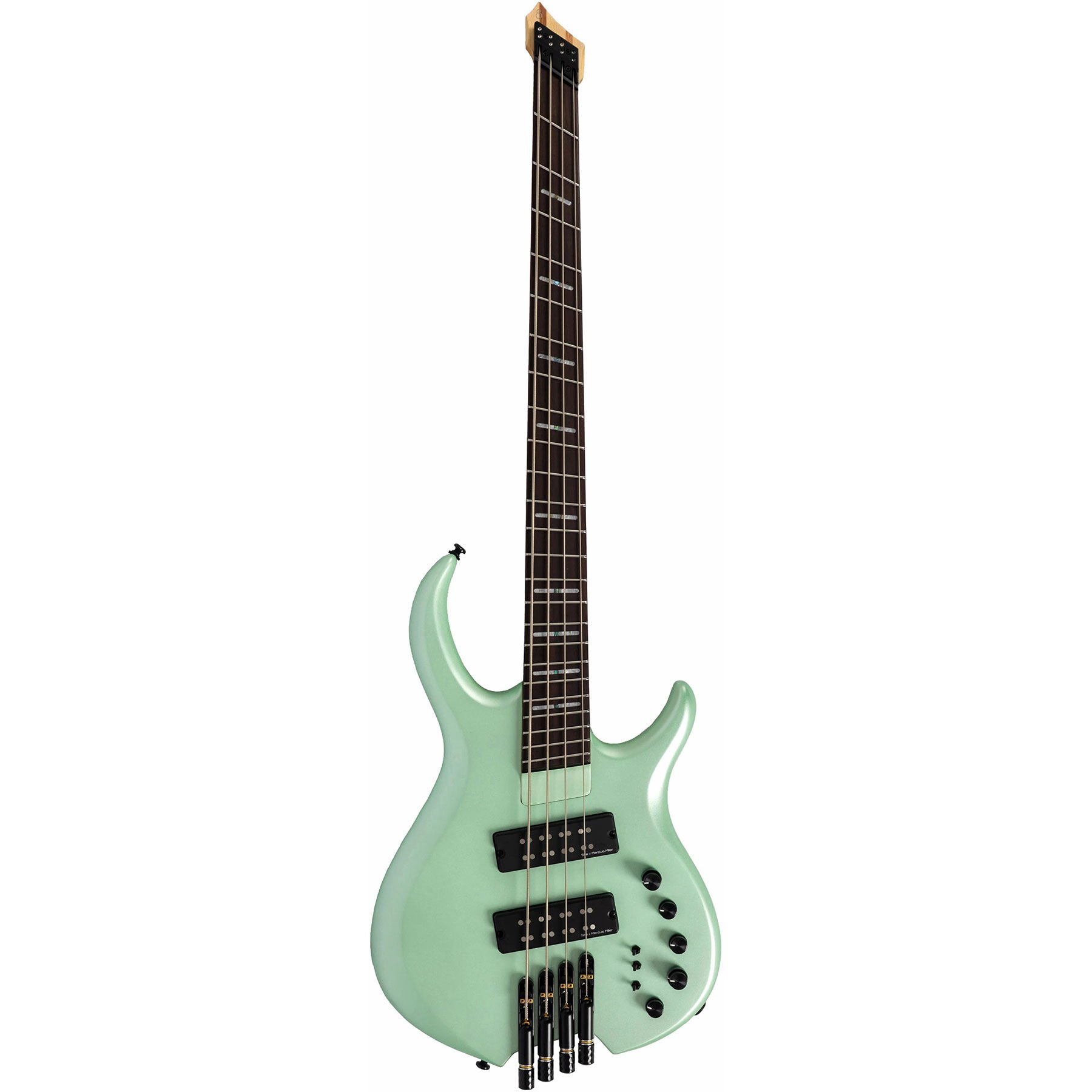 Açık yeşil, dört telli, siyah klavyeli ve iki manyetikli elektro bas gitar.