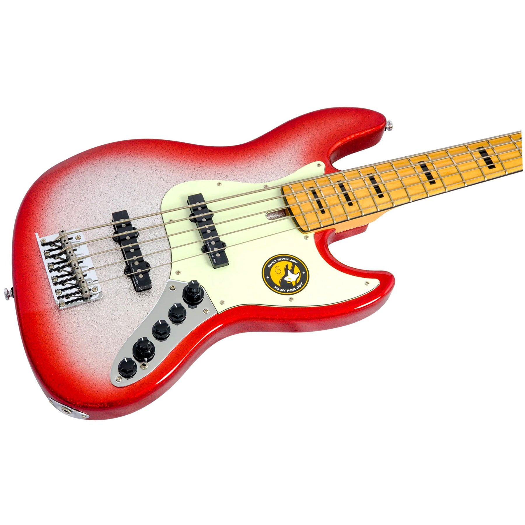 Parlak kırmızı elektro bas gitar, gümüş orta kısım ve sarı klavyeli.