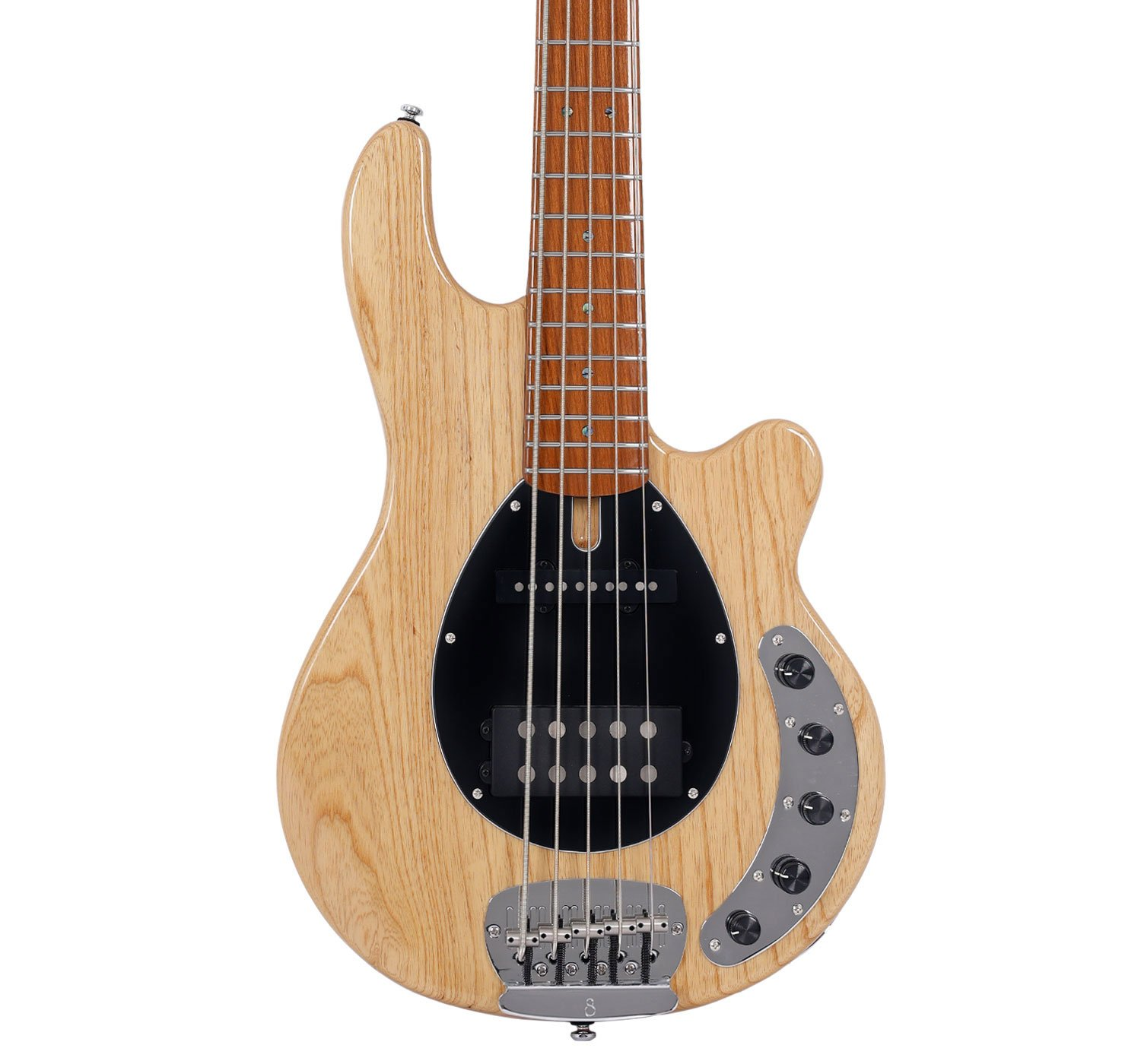Een houten basgitaar met een zwart slagplaat en vijf snaren.