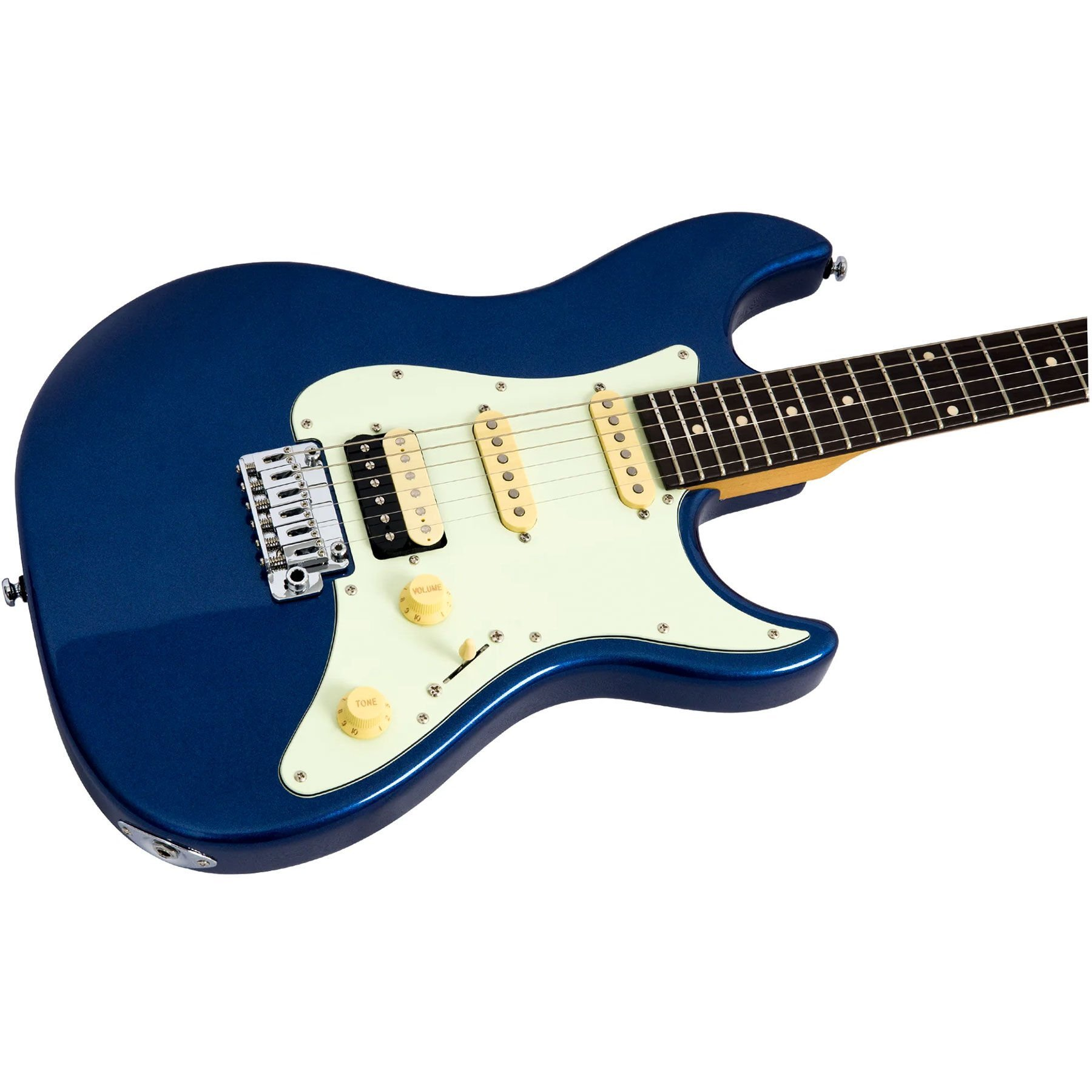 Krem pena korumalı ve üç manyetikli mavi elektro gitar.