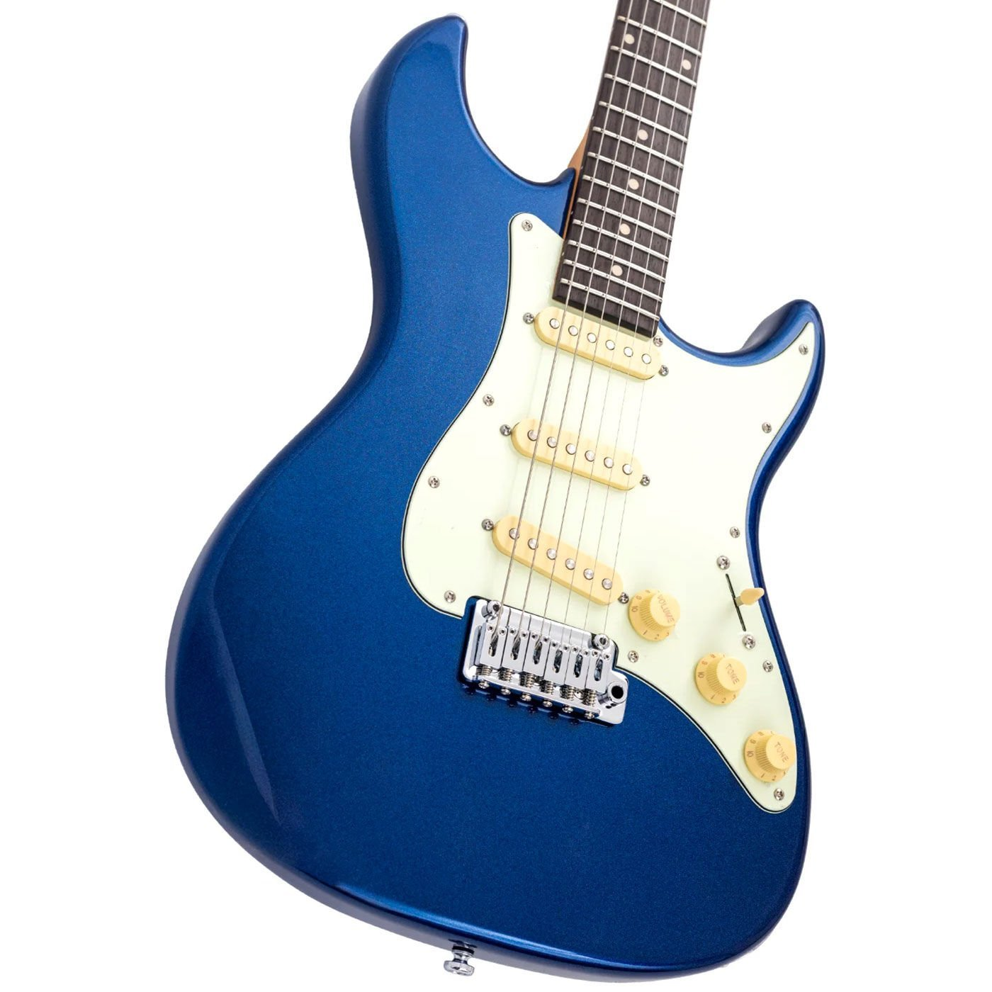 Beyaz pena korumalı ve krem rengi manyetikli mavi elektro gitar.
